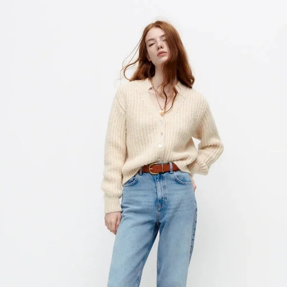 *SOLD*Zara knit jacket - Picture 2 of 9